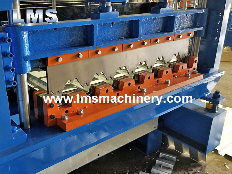 Steel Roof Deck Roll Forming Machine